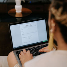 Load image into Gallery viewer, YONI TEA™ – Herbal Wellness for Women